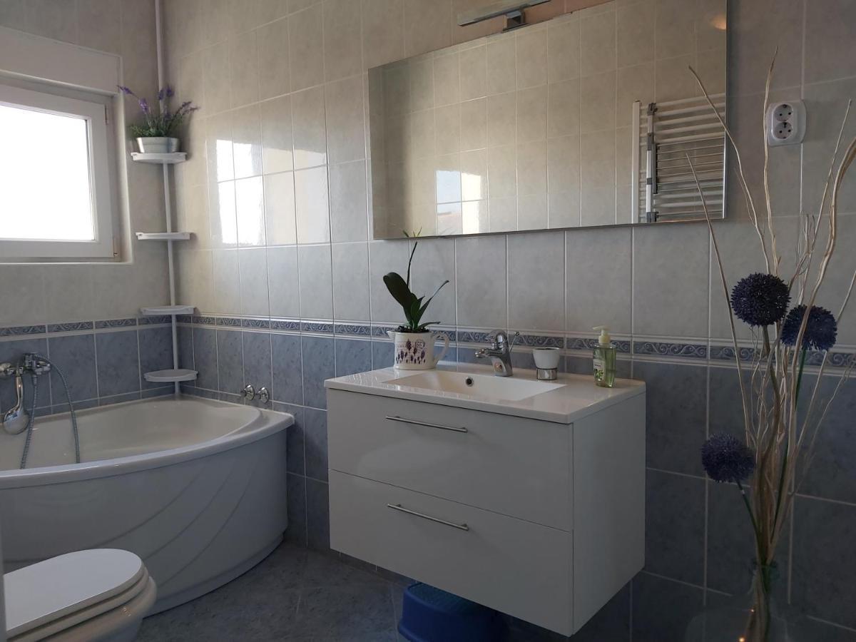 Holiday House Lilija Zadar Exterior photo